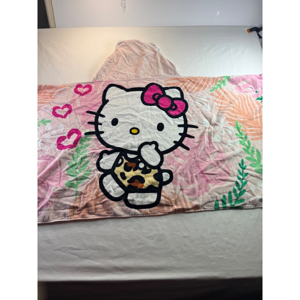 Sanrio Hello Kitty Pink Tropical Hooded Bath Towel Leopard Print Bow